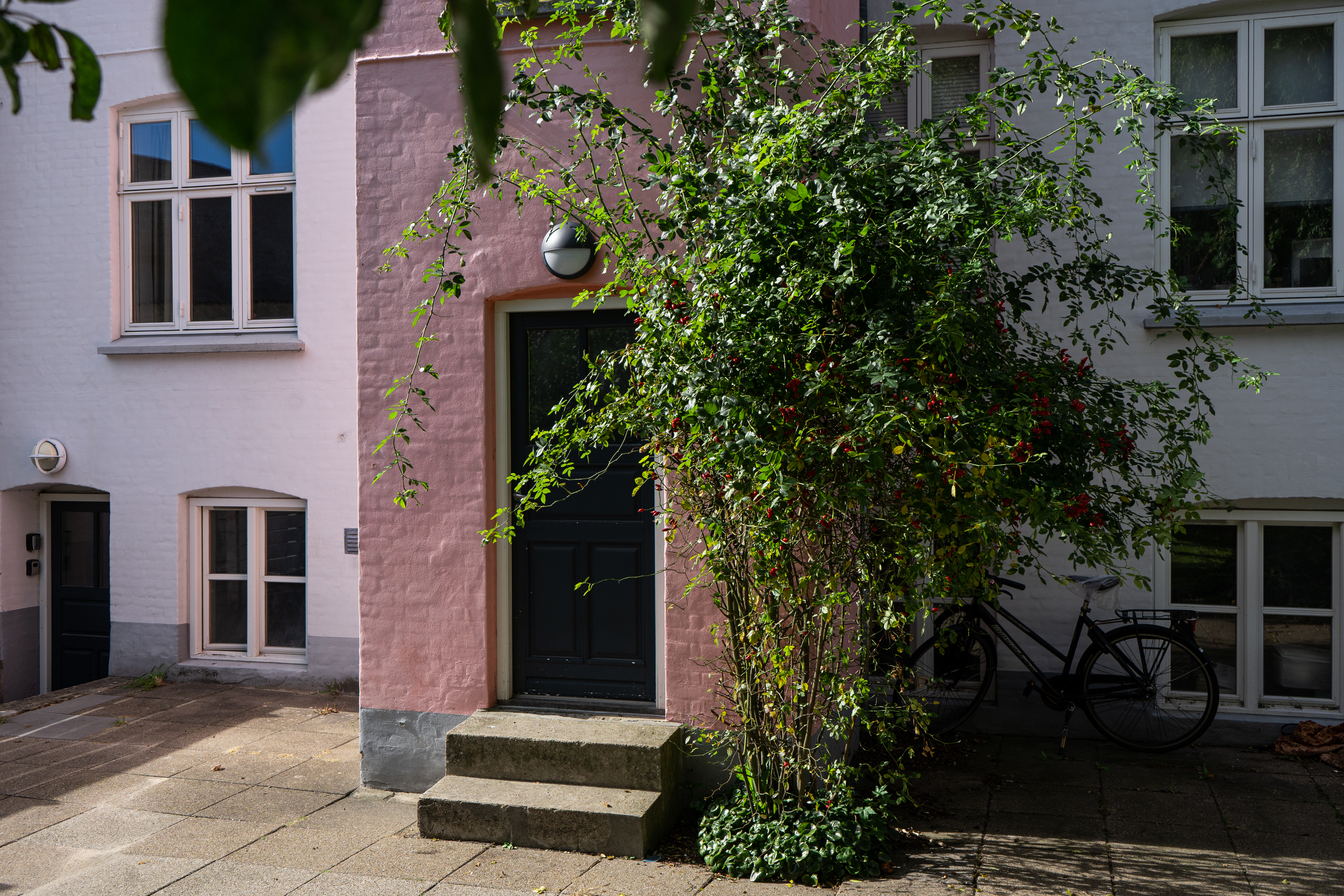 Dalgasgade 8-9, Korsgade 27